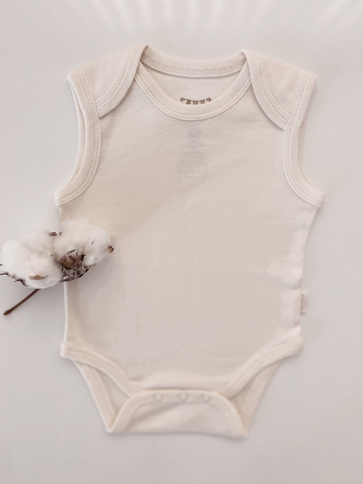 Naturaborn GOTS Organik Sertifikalı Bebek Kolsuz Body