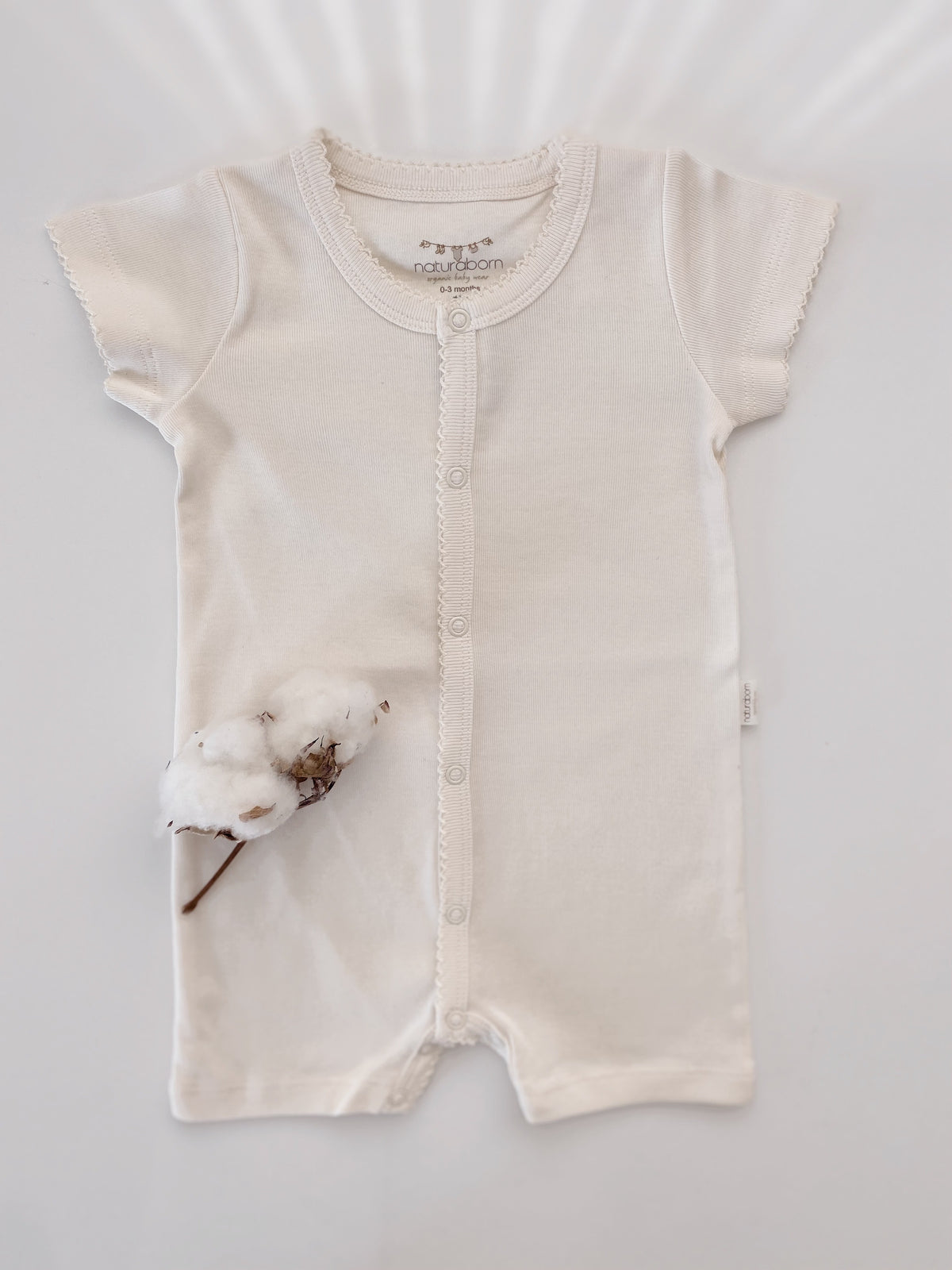 Naturaborn GOTS Organik Sertifikalı Kroşetalı Yarım Kollu Şort Paçalı Bebek Tulum