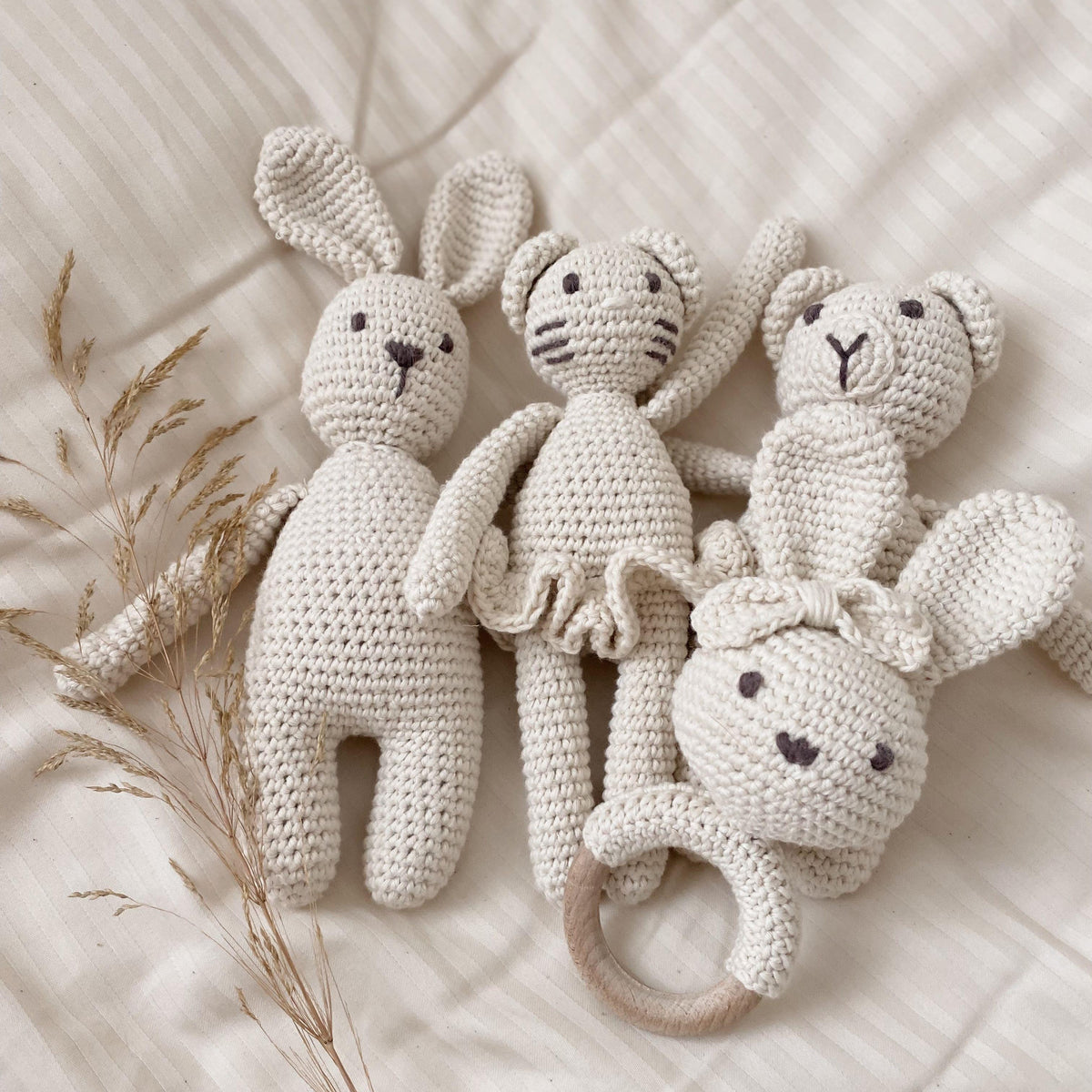 Naturaborn Natural amigurumi hand knitted toy skirted kitty