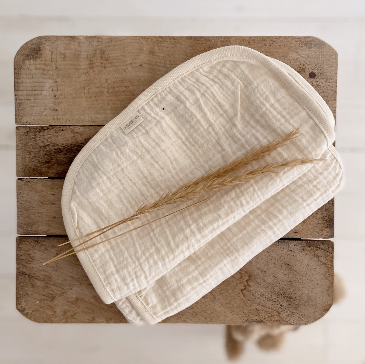 Naturaborn GOTS Organic Certified Muslin Baby 2-Pack Shoulder Diaper